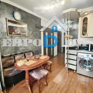 2-к кв. Омская область, Омск Городок Нефтяников мкр, ул. 22 Апреля, ...