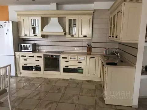 3-к кв. Самарская область, Самара ул. Осипенко, 3 (145.0 м)