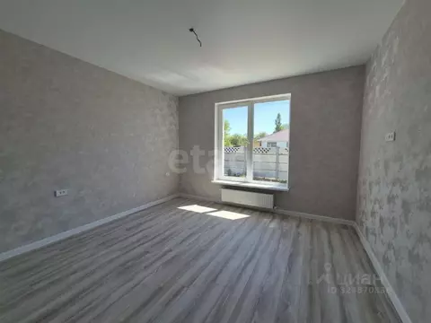 Дом в Крым, Симферопольский район, с. Мирное  (102 м)