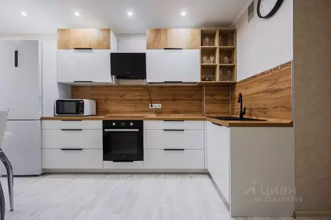 1-к кв. Свердловская область, Екатеринбург ул. Онежская, 10 (48.9 м)