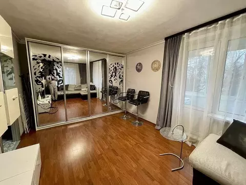 2-к кв. Москва Болотниковская ул., 37 (45.0 м)