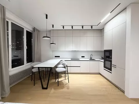 2-к кв. Москва Шелепихинская наб., 34к6 (70.0 м)