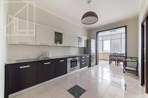 3-к кв. Москва ул. Крылатские Холмы, 33к1 (136.0 м)