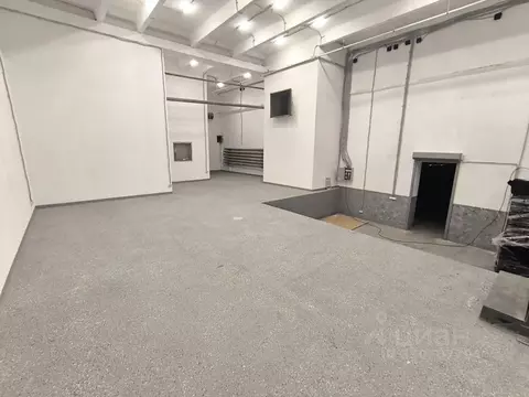 Торговая площадь в Москва Комсомольская пл., 6 (250 м)