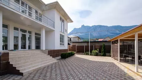 Дом в Крым, Ялта муниципальный округ, Кореиз пгт ул. 16 Сентября, 30 ...