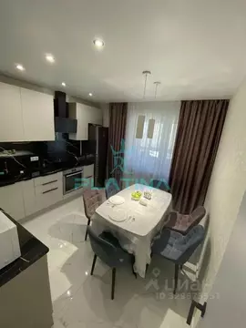 2-к кв. Татарстан, Казань просп. Альберта Камалеева, 32Б (70.0 м)