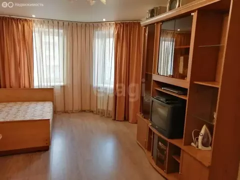 1-комнатная квартира: Энгельс, улица Тельмана, 150/10 (40 м)