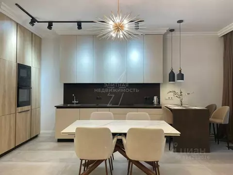 2-к кв. Санкт-Петербург Петровский просп., 24к1 (70.0 м)