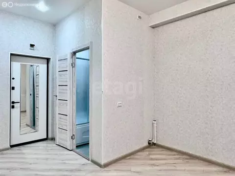 1к в -комнатной квартире (19 м)
