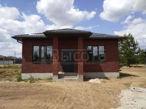 Дом в Воронежская область, Рамонский район, Айдаровское с/пос, с. ...