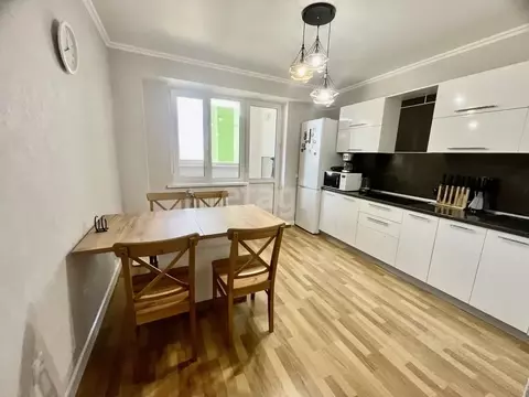 2-к кв. Астраханская область, Астрахань Балашовская ул., 13к1 (60.0 м)