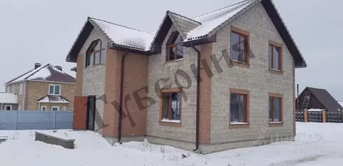 Дом в Белгородская область, Белгородский район, Тавровское с/пос, с. ...