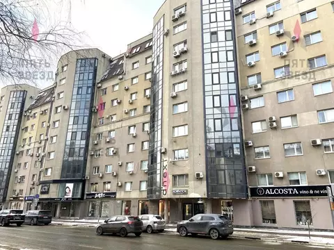 Торговая площадь (406 м)