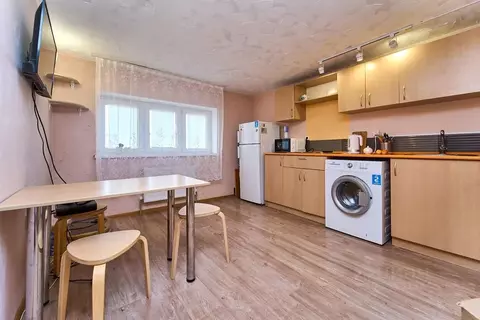 2-к кв. Краснодарский край, Краснодар Имени Петра Метальникова мкр, ...