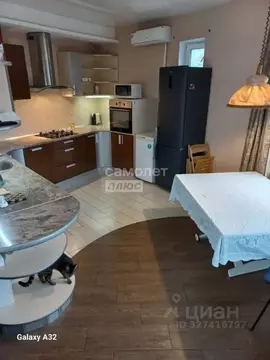 Дом в Севастополь ул. Братьев Микрюковых, 12 (210 м)