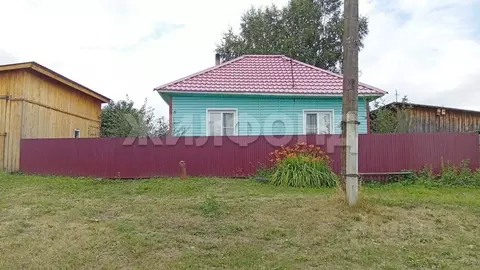 Дом в Новосибирская область, Мошковский район, д. Балта ул. Мира (42 ...