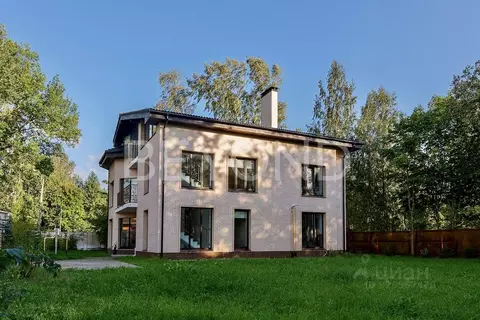 Дом в Санкт-Петербург, Санкт-Петербург, Зеленогорск Кавалерийская ул., ...