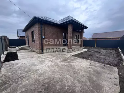 Дом в Краснодарский край, Динской район, Новотитаровская ст-ца ...