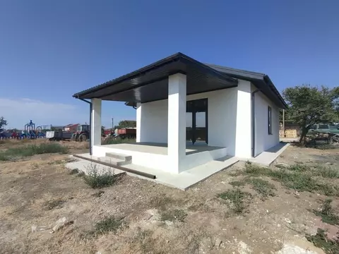 Дом в Краснодарский край, Темрюкский район, Сенное с/пос, пос. ...