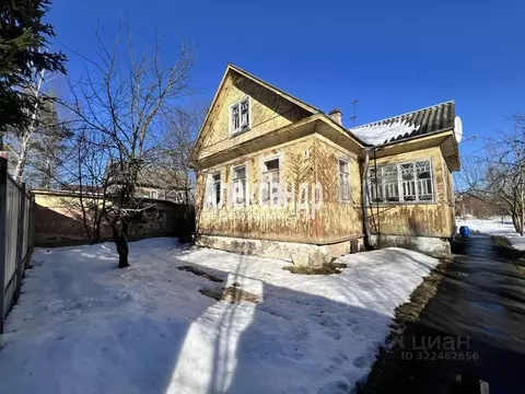 Дом в Ленинградская область, Тосненский район, Красный Бор пгт ул. ...