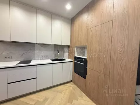 Студия Тюменская область, Тюмень ул. Геннадия Райкова, 19 (25.0 м)