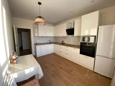 2-к кв. Татарстан, Казань ул. Аметьевская магистраль, 18к3 (65.0 м)