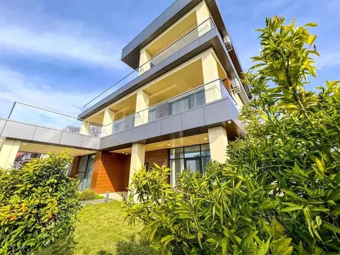 Коттедж в Краснодарский край, Сочи Благодатная ул., 42 (350 м)