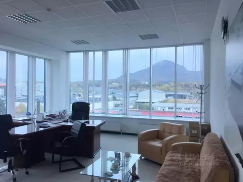 Помещение свободного назначения в Ставропольский край, Пятигорск ул. ...