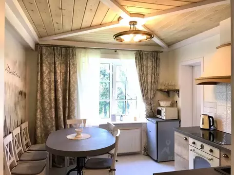 1-к кв. Карелия, Сортавала ул. Советских Космонавтов, 18 (64.0 м)