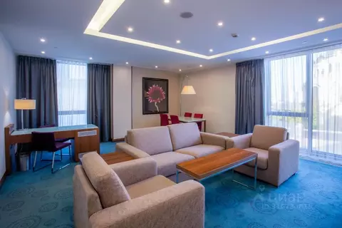 Комната Калининградская область, Калининград пл. Победы, 10 (70.0 м)