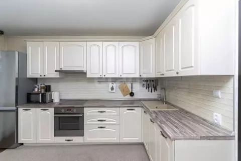 3-к кв. Тюменская область, Тюмень Широтная ул., 100 (95.0 м)