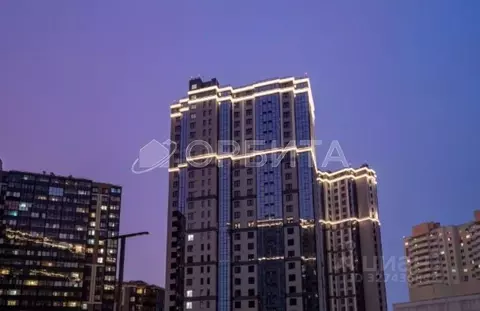 Студия Тюменская область, Тюмень ул. Республики, 204к7 (30.8 м)