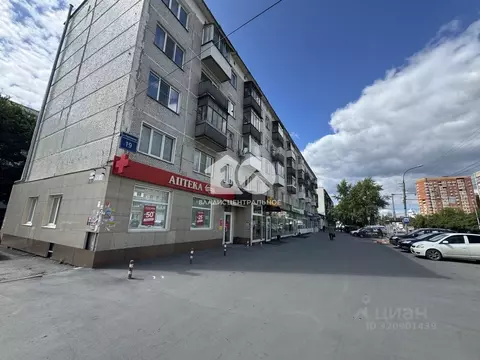 Торговая площадь в Новосибирская область, Новосибирск Учительская ул., ...