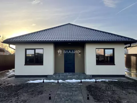 Дом в Калининградская область, Гурьевский муниципальный округ, пос. ...