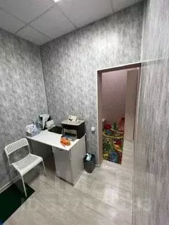 Помещение свободного назначения в Ярославская область, Рыбинск просп. ...