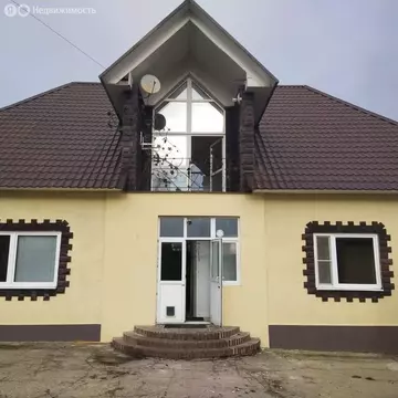 Дом в микрорайон Белые Столбы, улица Рокоссовского, 10 (226 м)