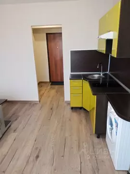 Студия Свердловская область, Екатеринбург Уралмаш жилрайон, ул. ...