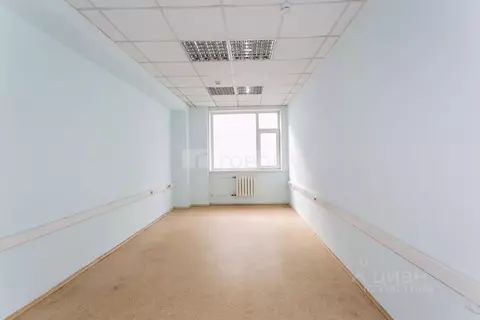 Офис в Новосибирская область, Новосибирск ул. Петухова, 35/2 (19 м)