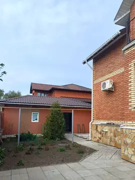 Коттедж в Омская область, Омск ул. Полины Тимохиной (210 м)