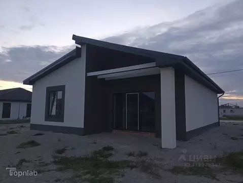 Дом в Калининградская область, Гурьевский муниципальный округ, пос. ...