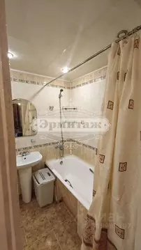 3-к кв. Курганская область, Курган Заозерный жилрайон, 1-й мкр, 29 ...