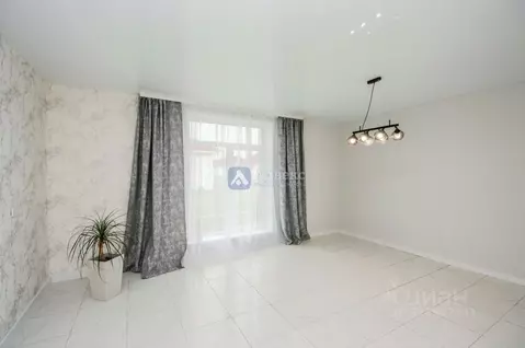 Дом в Тюменская область, Тюменский район, с. Перевалово проезд 3-й ...