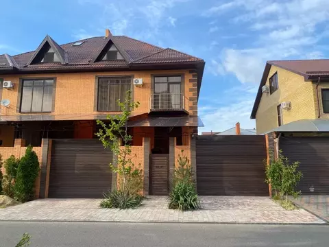 Дом в Краснодарский край, Краснодар ул. Баканская, 63 (507 м)