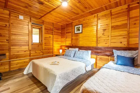 Дом в Ленинградская область, Приозерский район, Сосновское с/пос, д. ...