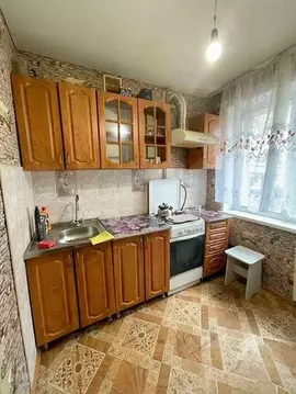 3-к кв. Белгородская область, Старый Оскол Интернациональный мкр, 45 ...