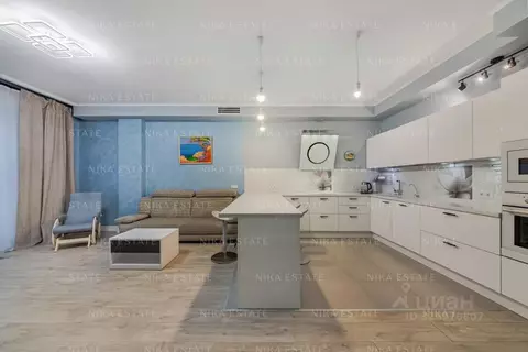 3-к кв. Москва Большая Садовая ул., 5к2 (80.0 м)