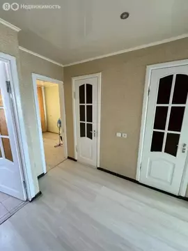3-комнатная квартира: Ейск, Красная улица, 59 (50 м)