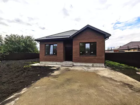 Коттедж в Краснодарский край, Динской район, Новотитаровская ст-ца ул. ...