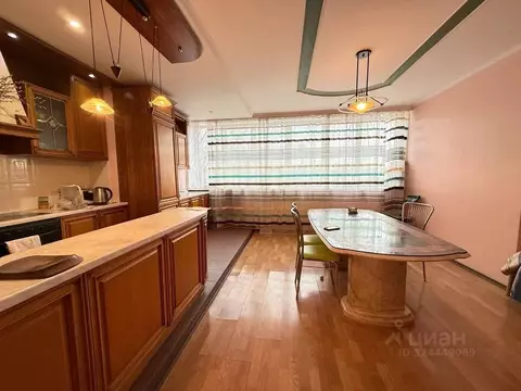 4-к кв. Хакасия, Абакан ул. Чехова, 54 (135.1 м)