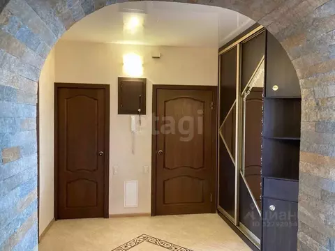 3-к кв. Астраханская область, Астрахань ул. Чугунова, 21 (109.0 м)